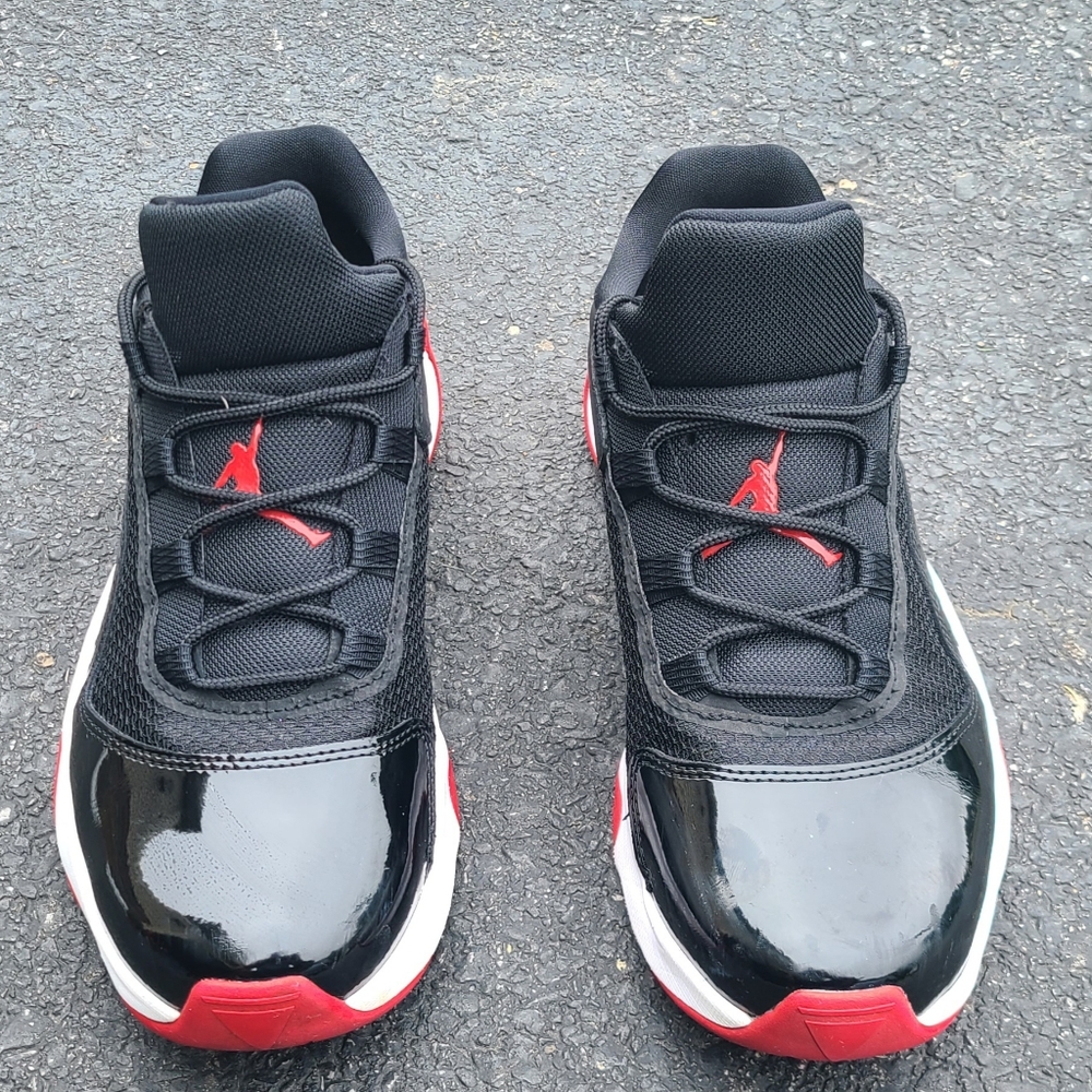 Jordan 11 CMFT Low Bred 2021 DM0844-005